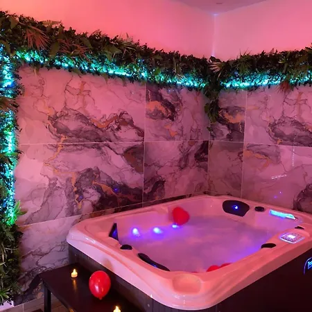 So'spa Appart' Jacuzzi & Bien-etre Appartamento *