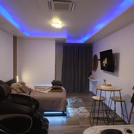 Apartment So'spa Appart' Jacuzzi & Bien-etre *